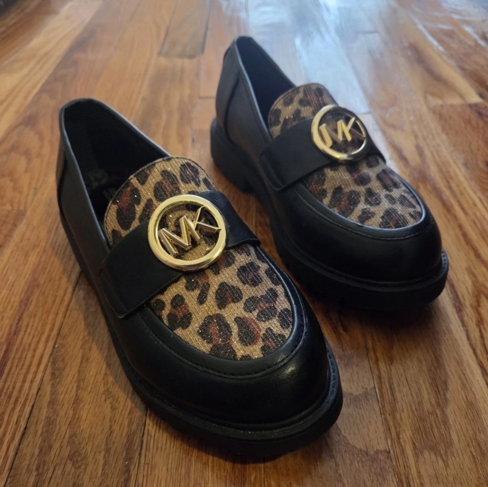 Michael Kors Leopard Print Loafers Girls Size 3